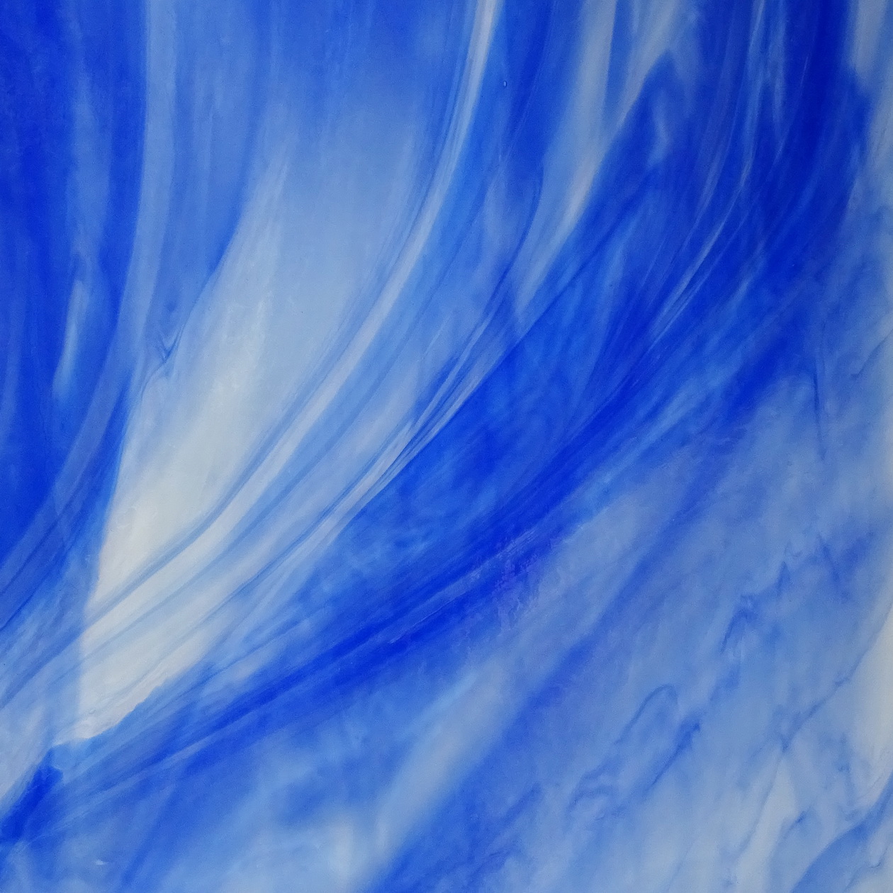 Wissmach - Opalescentglas - Hellblau Weiß